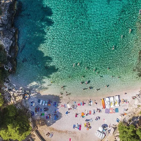 Magno Mare Apartment Pula